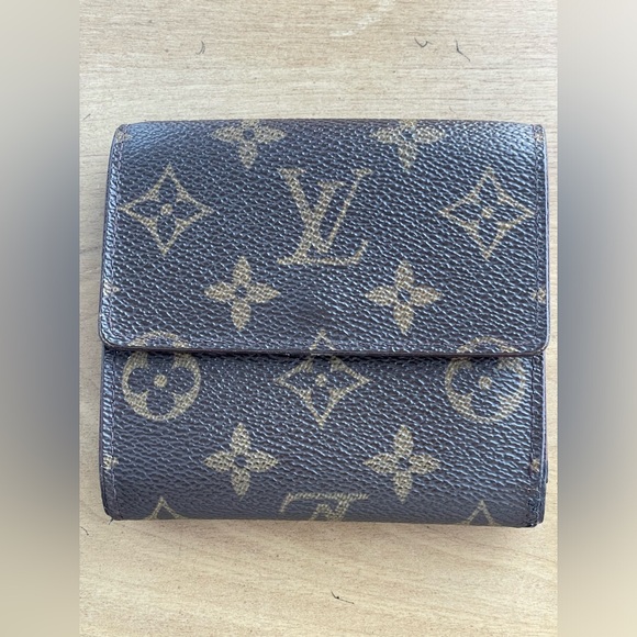 Louis Vuitton Handbags - LOUIS VUITTON Brown Monogram Wallet (TH1907)
